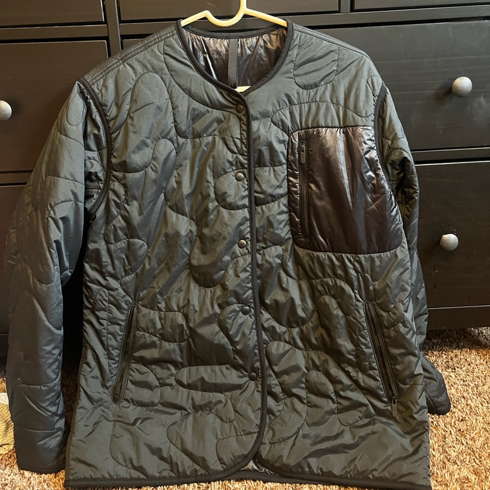 lululemon puffer coat